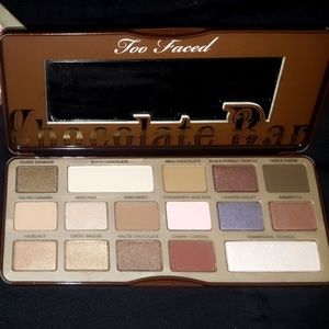 Too faced chocolate bar palette